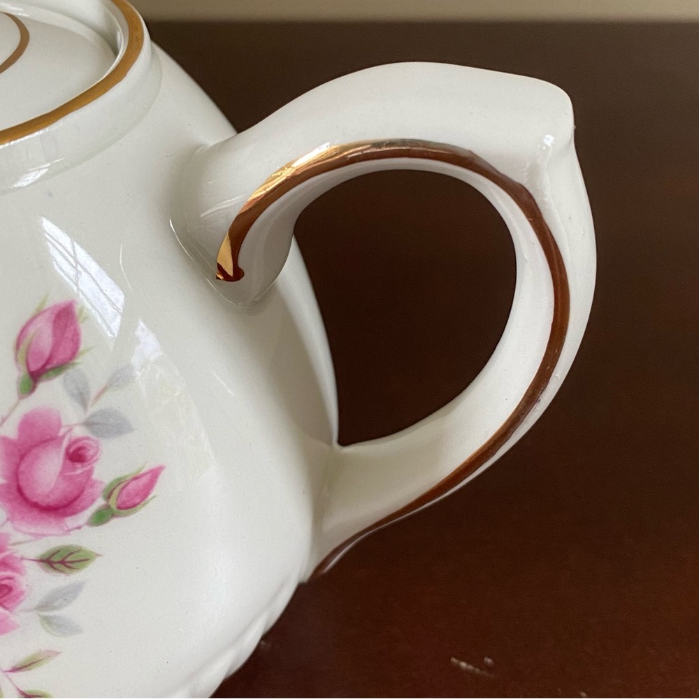✨HP✨Vintage Ellgreave English Ironstone Teapot by Wood & Sons Ltd. NWOT - Picture 8 of 9